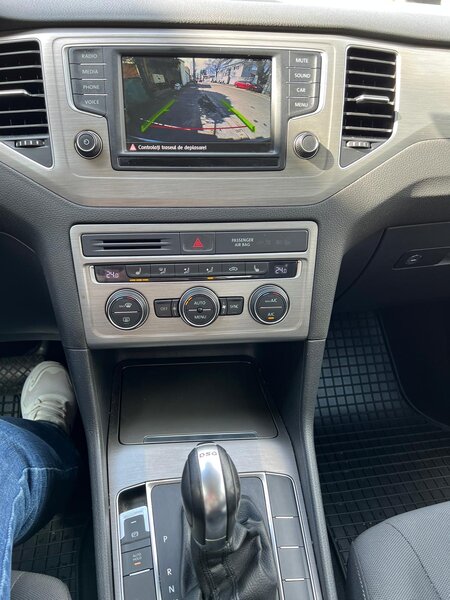 Volkswagen GOLF SPORTSVAN