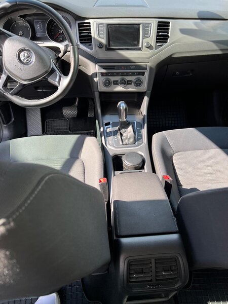 Volkswagen GOLF SPORTSVAN
