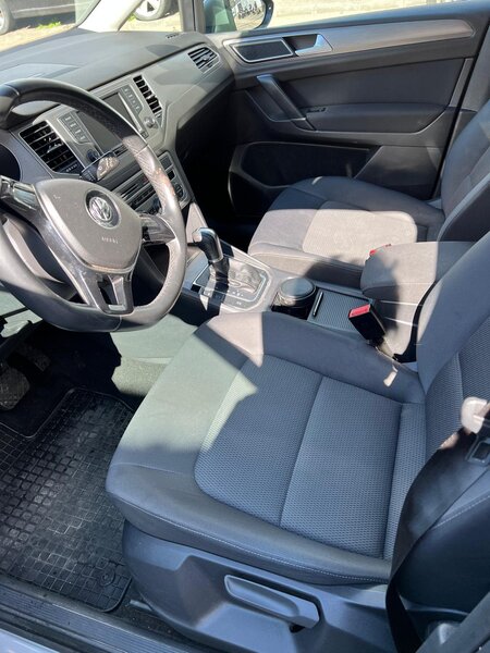 Volkswagen GOLF SPORTSVAN